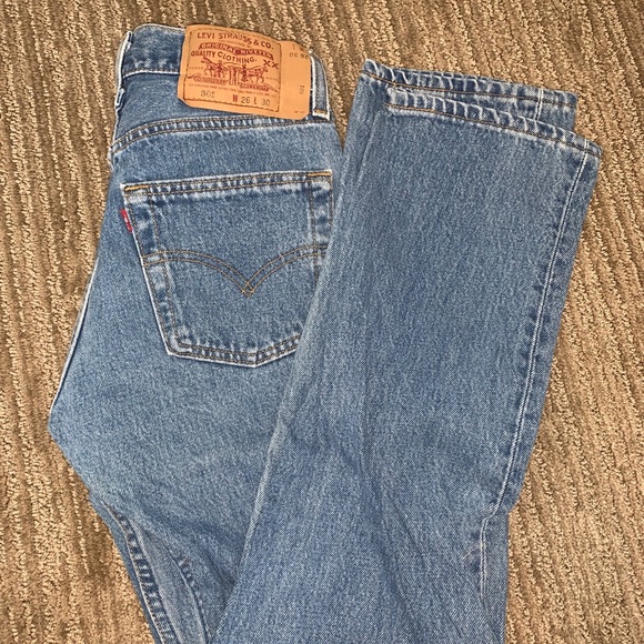 𝒱𝒾𝓃𝓉𝒶𝑔𝑒 Levi’s 501 Jeans - Picture 10 of 12